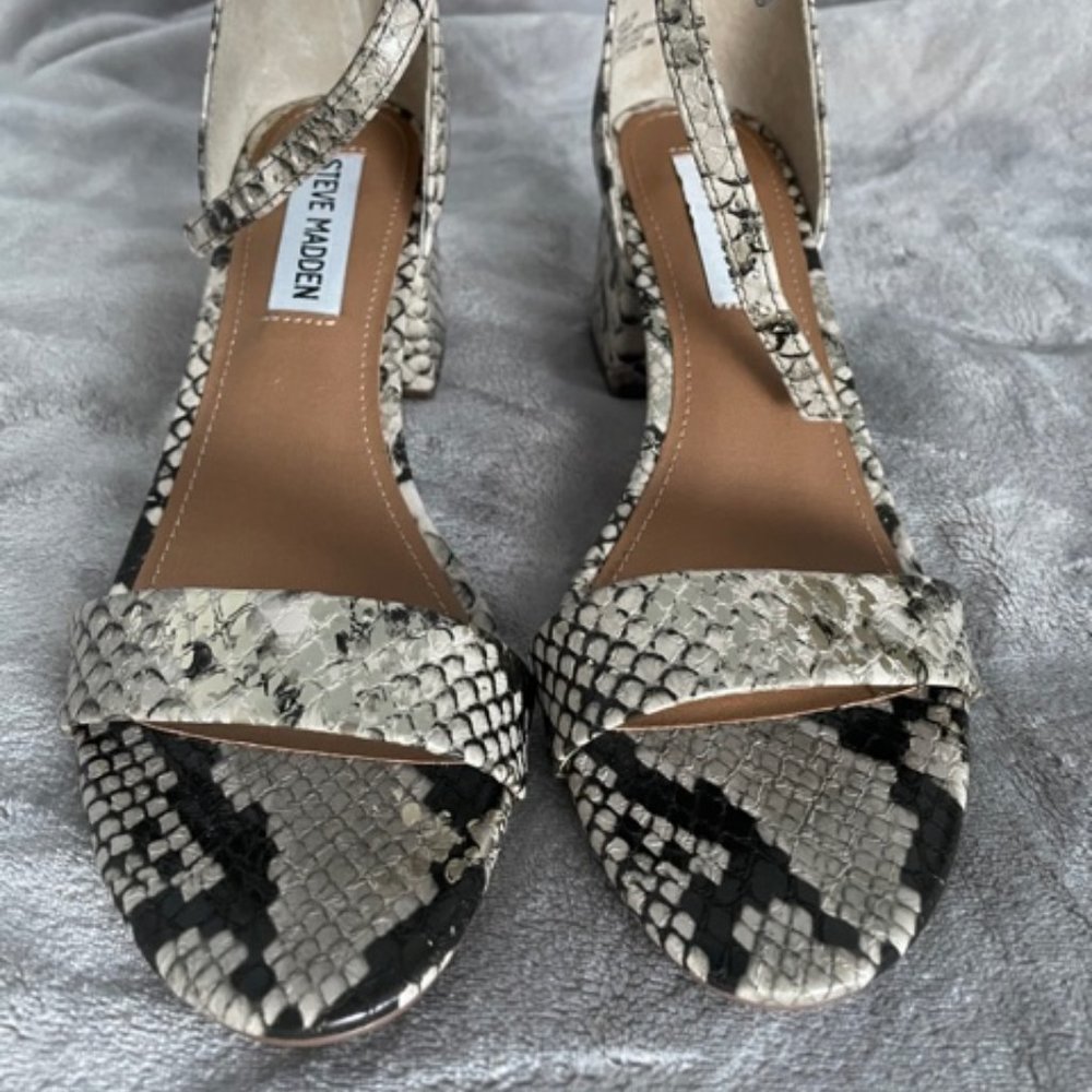 Steve Madden Heel Sandals - Picture 3 of 5